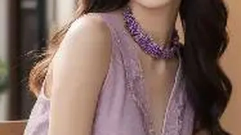 詹皇投篮命中率低迷，屡遭封盖得分仅13分，大号三双表现仍徒劳